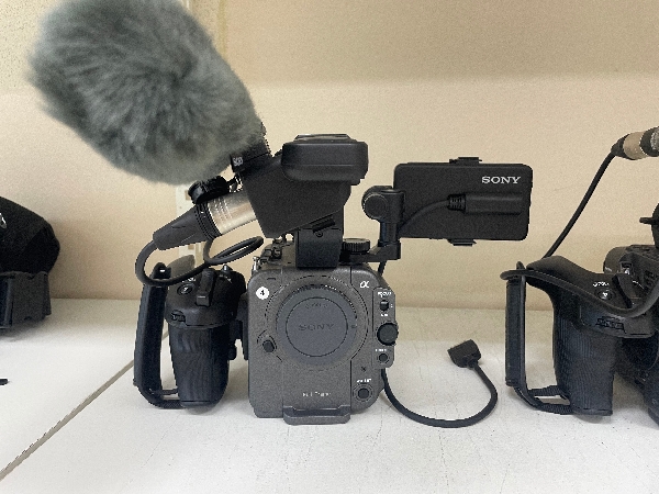 방송영상과에서 보유하고 있는 카메라 장비입니다. 대표이미지