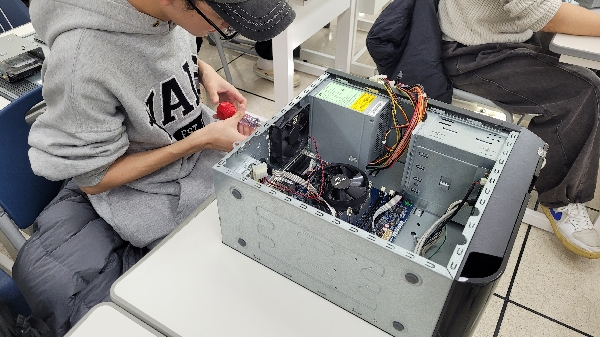 내 컴퓨터는 내가...... 대표이미지