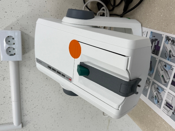 치과재료학 및 실습 관련 기자재 대표이미지