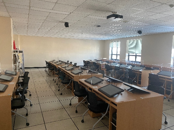 2023학년도 웹툰애니메이션학부 811호 실습실 및 기자재 현황 대표이미지